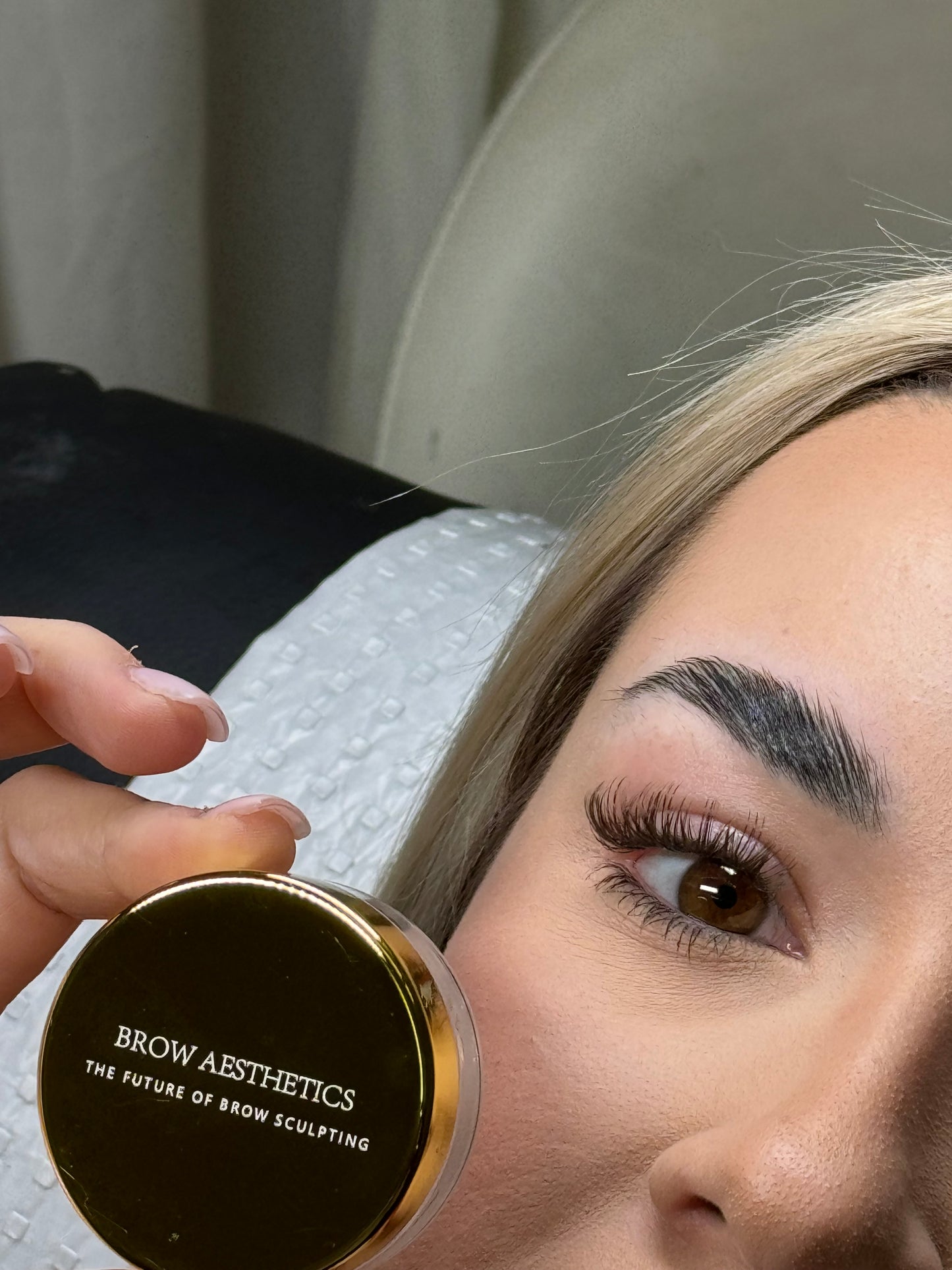 Brow Aesthetics brow gel